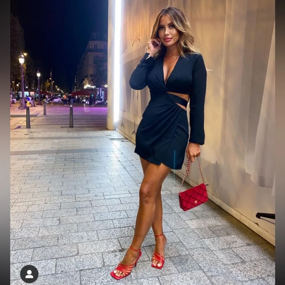 ZARA CUT OUT MINI DRESS - Picture 1 of 8